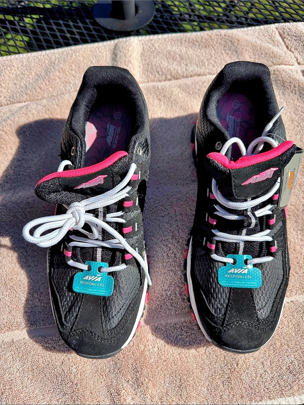Avia A146ES010 Women's Athletic Shoes Black & Pink US 10 NWT